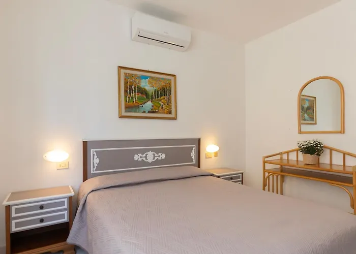 Lentisco Centro By Elbasummer דירה